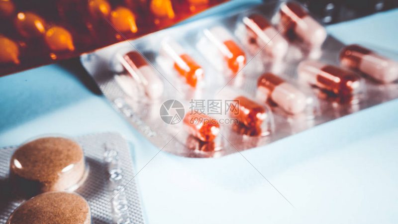 药品代理加盟合同范本：关键条款解析与注意事项**